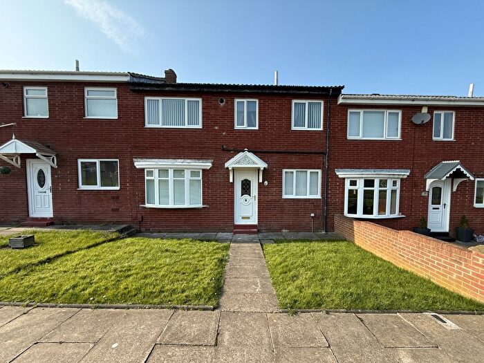 3 Bedroom Terraced House For Sale In Hall Farm Road, Sunderland, SR3