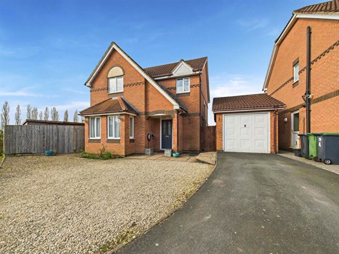 4 Bedroom Detached House For Sale In The Willows, Calne, SN11