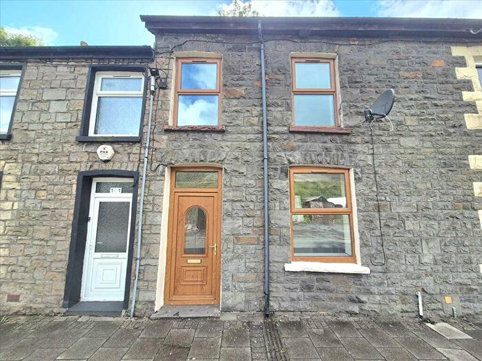 2 Bedroom Terraced House For Sale In East Road, Ferndale, CF43