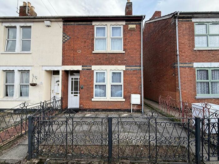 3 Bedroom Semi-Detached House To Rent In Sybil Road, Gloucester, GL1