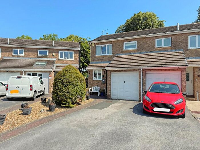 2 Bedroom Semi-Detached House For Sale In Sangster Way, Off Rooley Lane, Bradford, BD5