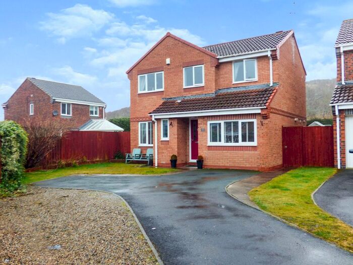 4 Bedroom Detached House To Rent In Hallgarth, Consett, DH8