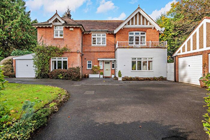 5 Bedroom Detached House For Sale In Oakhill Road, Sevenoaks, Kent, TN13