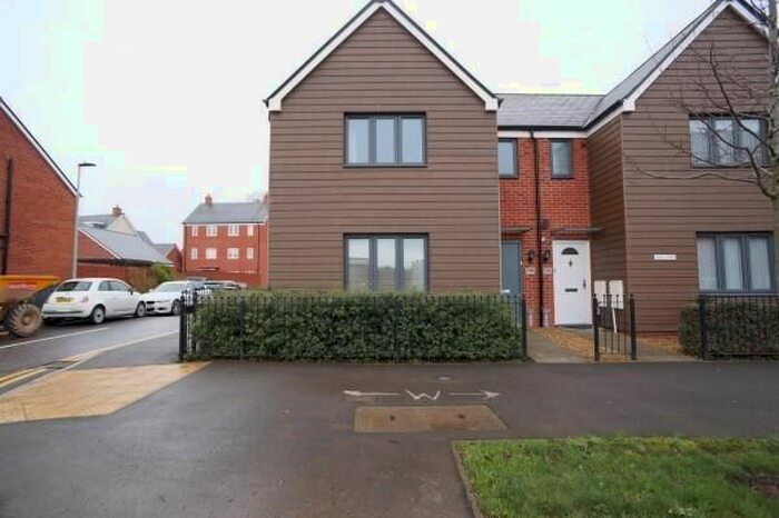 3 Bedroom Property To Rent In Jenner Boulevard, Emersons Green, Bristol BS16