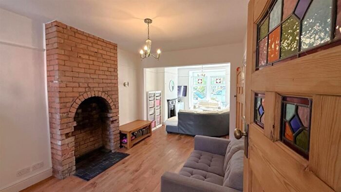 3 Bedroom Terraced House For Sale In Sir Johns Road, Selly Park, Birmingham, B29