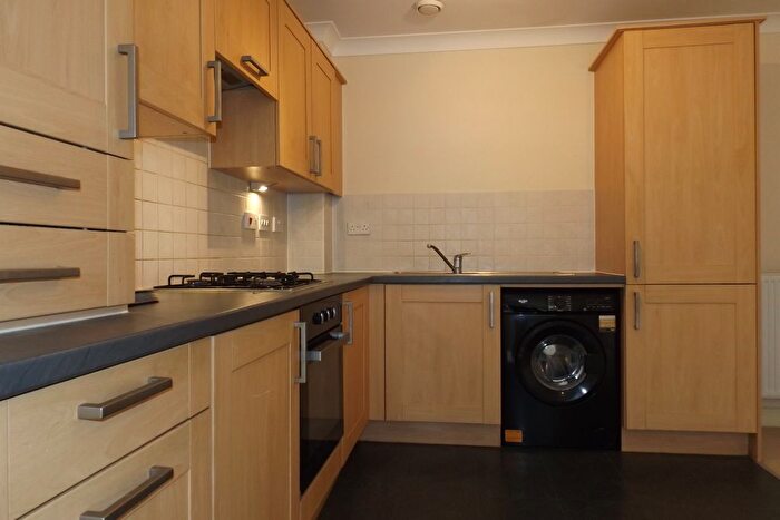 2 Bedroom Flat To Rent In Hammond Court, Southampton, SO16