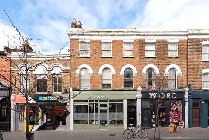 1 Bedroom Flat To Rent In Orford Road, Walthamstow, London, E17