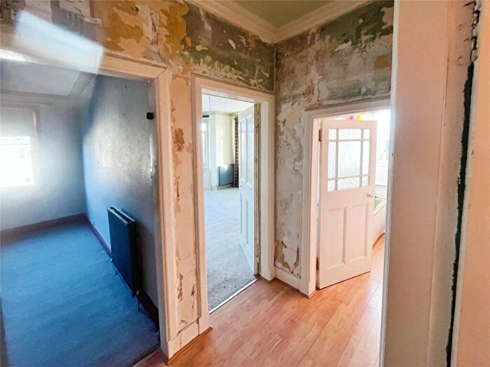 1 Bedroom Flat For Sale In Glebe Park, Inverkeithing, Fife, KY11