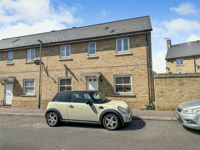 2 Bedroom Semi-Detached House To Rent In Camulus Close, Braintree, Essex, CM7