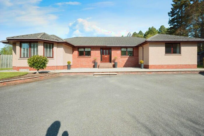 4 Bedroom Detached House For Sale In Brookfield, Inverness, IV2