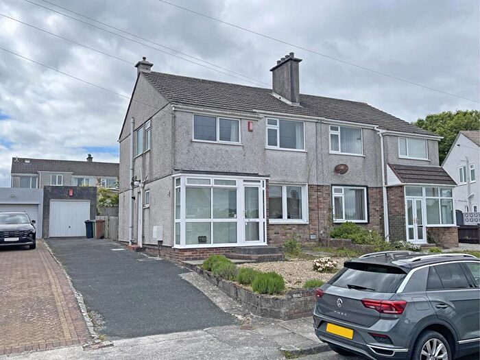3 Bedroom Semi Detached House For Sale In Treloweth Close, Manadon, Plymouth, PL2