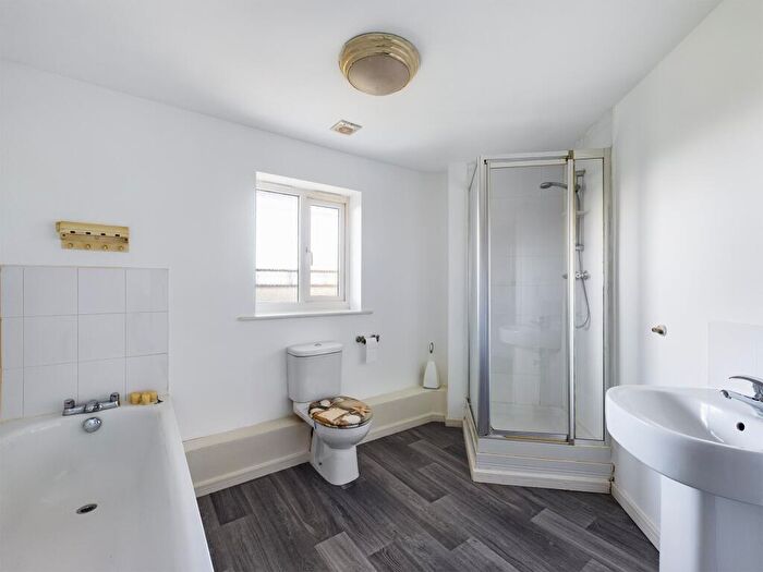 2 Bedroom Flat For Sale In Grafton Court, Sadlers Park, Burslem, ST6