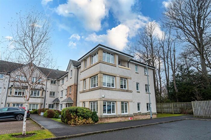 2 Bedroom Flat For Sale In Dalzell Drive, Motherwell, ML1
