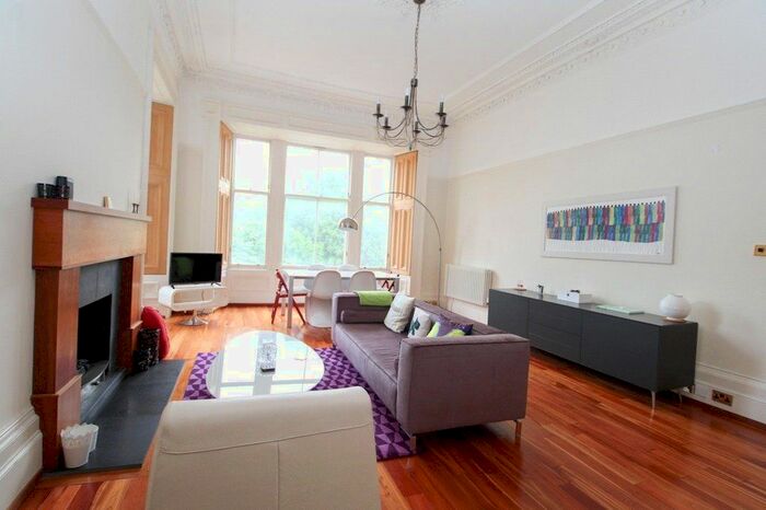 3 Bedroom Flat To Rent In La Belle Place, Glasgow, G3