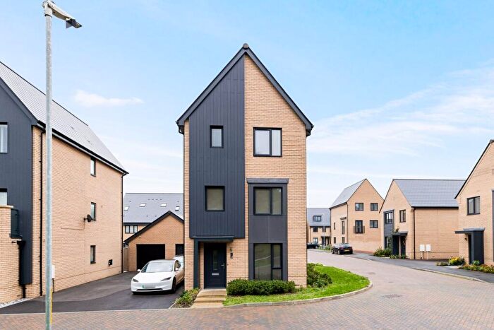 5 Bedroom Detached House For Sale In Lofthouse Drive, Folkestone, CT20