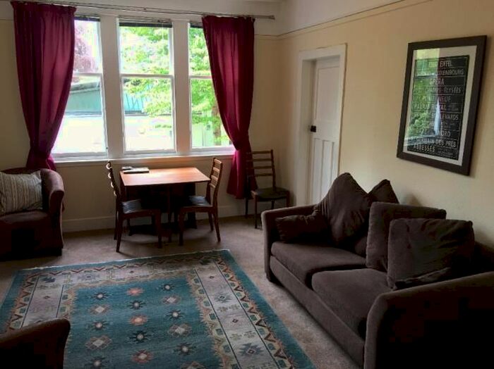 3 Bedroom Flat To Rent In Learmonth Crescent, Comely Bank, Edinburgh, EH4