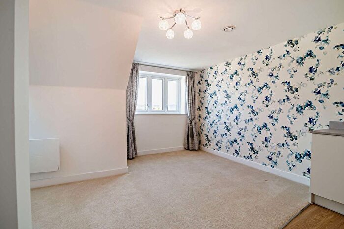 1 Bedroom Flat To Rent In Kenn Road, Clevedon, BS21