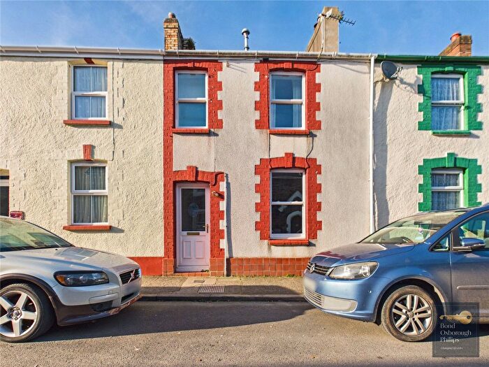 2 Bedroom Terraced House For Sale In Well Street, Torrington, Devon, EX38