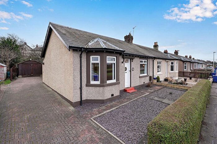2 Bedroom Semi Detached Bungalow For Sale In Broadhurst Road, Easthouses, EH22