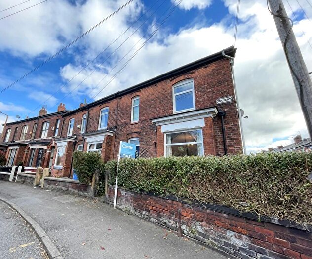 3 Bedroom End Of Terrace House To Rent In Dale Street, Stockport, SK3
