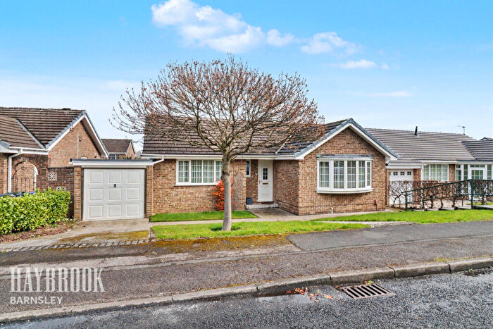 3 Bedroom Detached Bungalow For Sale In Westmoor Crescent, Pogmoor, S75