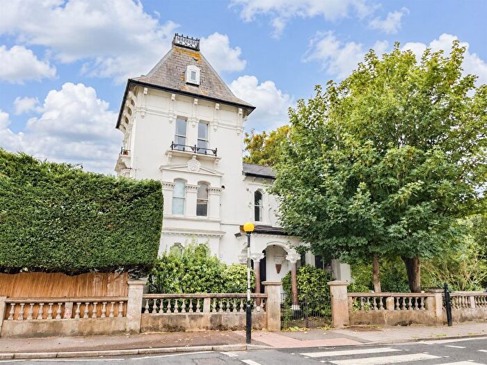 1 Bedroom Flat To Rent In St Helens Road, Hastings, TN34
