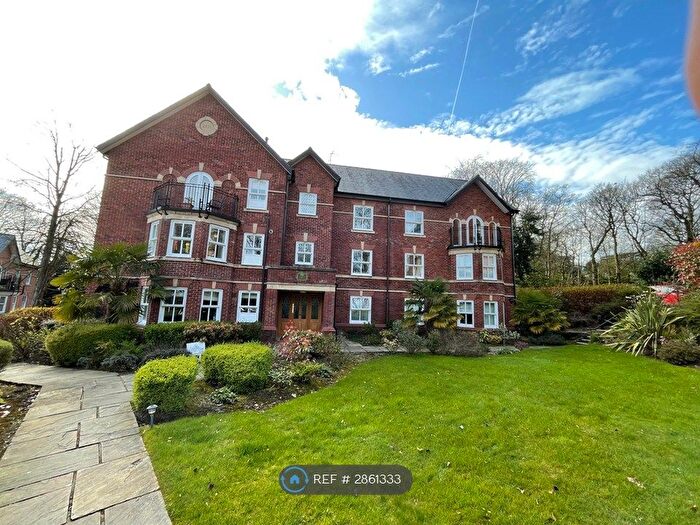 2 Bedroom Flat To Rent In Heaton, Bolton, BL1