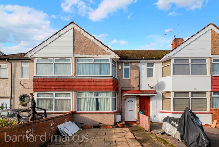 2 Bedroom Property To Rent In Cravan Avenue, Feltham, TW13