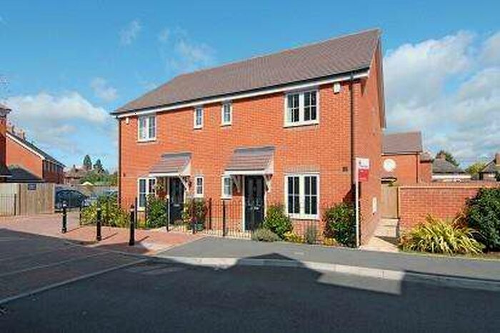 3 Bedroom Semi-Detached House To Rent In Abingdon, Oxfordshire, OX14