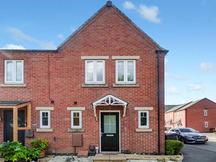 3 Bedroom Terraced House To Rent In Merton Close, Church Gresley, Swadlincote, DE11