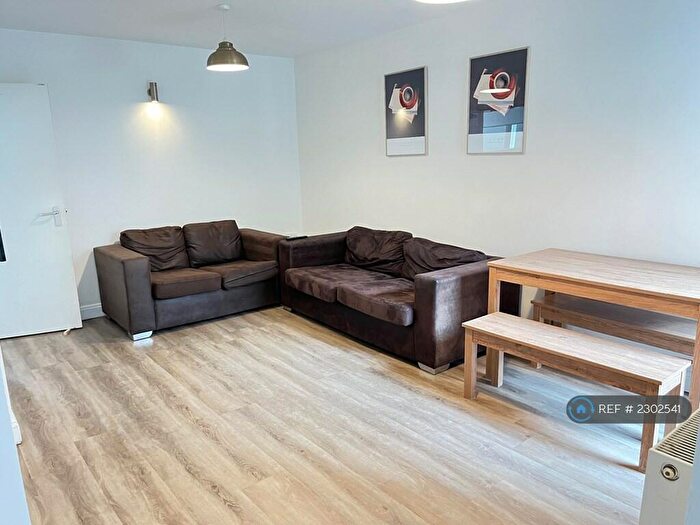 5 Bedroom Terraced House To Rent In Leopold Road, Kensington, Liverpool, L7