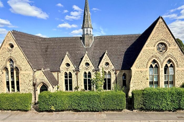 3 Bedroom House For Sale In Great Norwood Street, Cheltenham, GL50