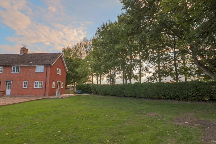 3 Bedroom End Of Terrace House To Rent In Wickhambrook Road, Hargrave, IP29