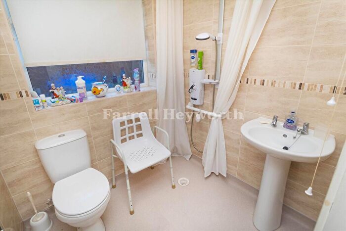 2 Bedroom Bungalow For Sale In Green Oak Place, Thornton Cleveleys, FY5