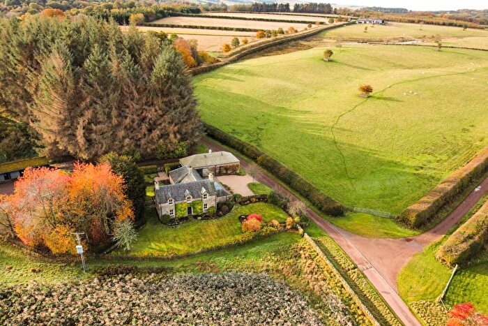 2 Bedroom Detached House To Rent In Mains Of Kincardine, Auchterarder, PH3