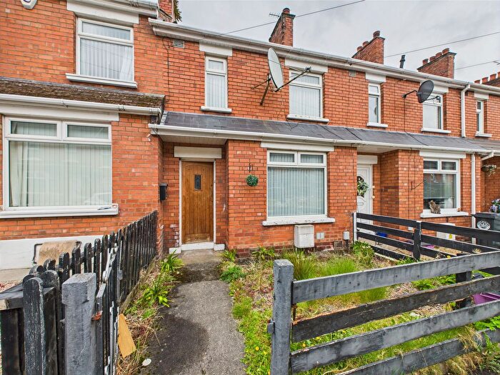 3 Bedroom Terraced House For Sale In Loopland Gardens, Belfast, BT6