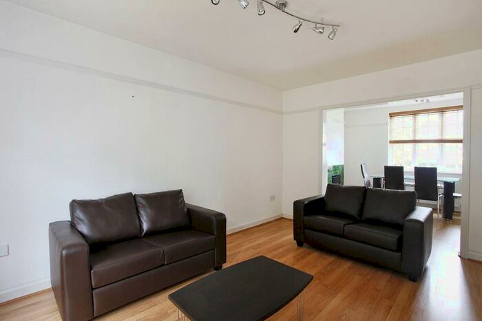 3 Bedroom House To Rent In Asmuns Hill, Hampstead Garden Suburb, NW11