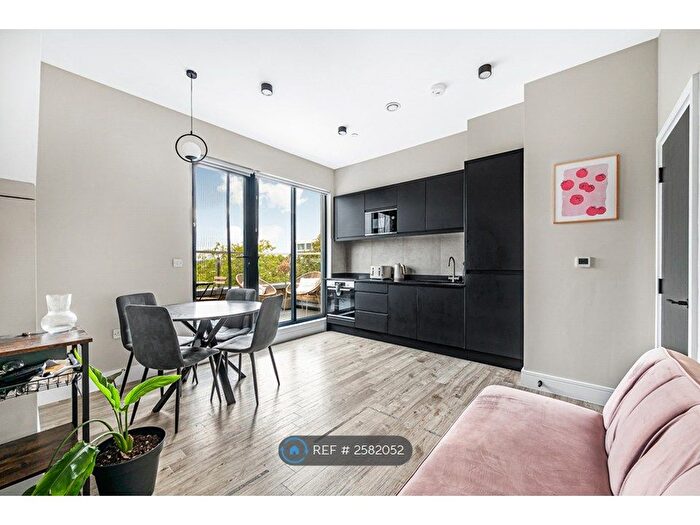 1 Bedroom Flat To Rent In Boston Road, London, W7