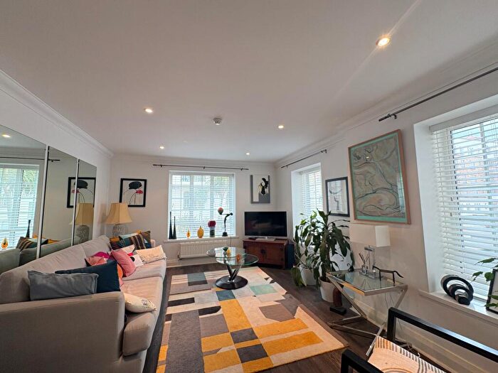 1 Bedroom Apartment To Rent In San Remo Tower, Bournemouth, BH5