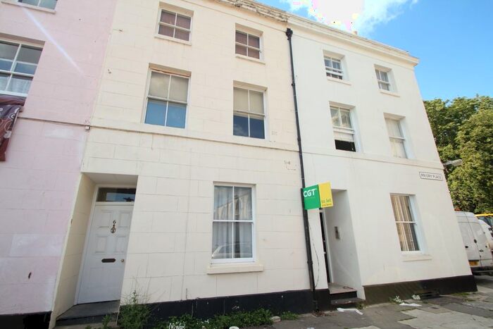 1 Bedroom Flat To Rent In Priory Place, Gloucester, GL1