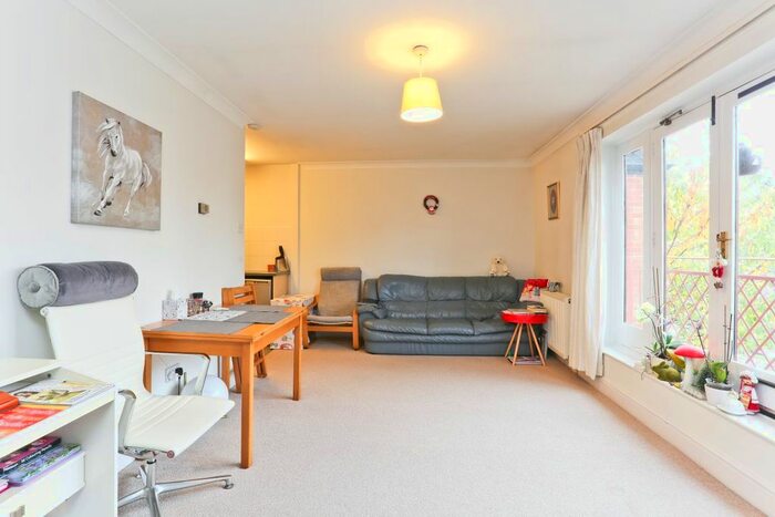 1 Bedroom Flat To Rent In Aslett Street, London, SW18