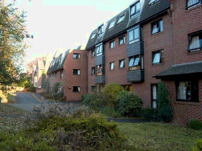 2 Bedroom Flat To Rent In Westwood Road, Southampton, SO17