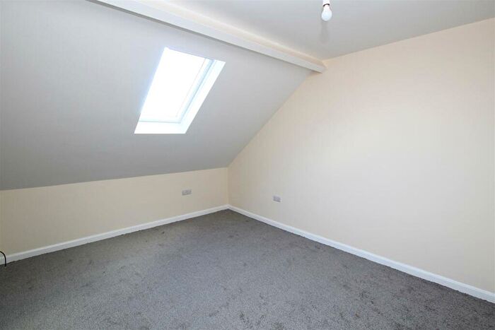 2 Bedroom Apartment To Rent In High Street, Ilfracombe, EX34