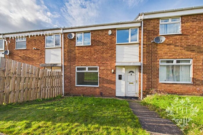 3 Bedroom Terraced House For Sale In Moorcock Close, Middlesbrough, TS6