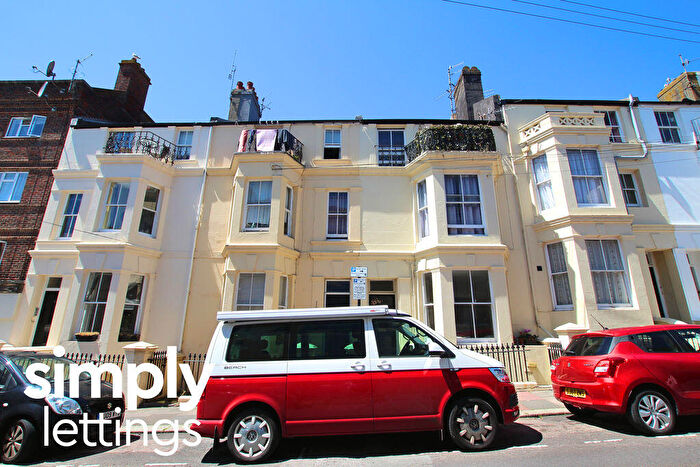 Flat To Rent In College Road, Brighton, BN2