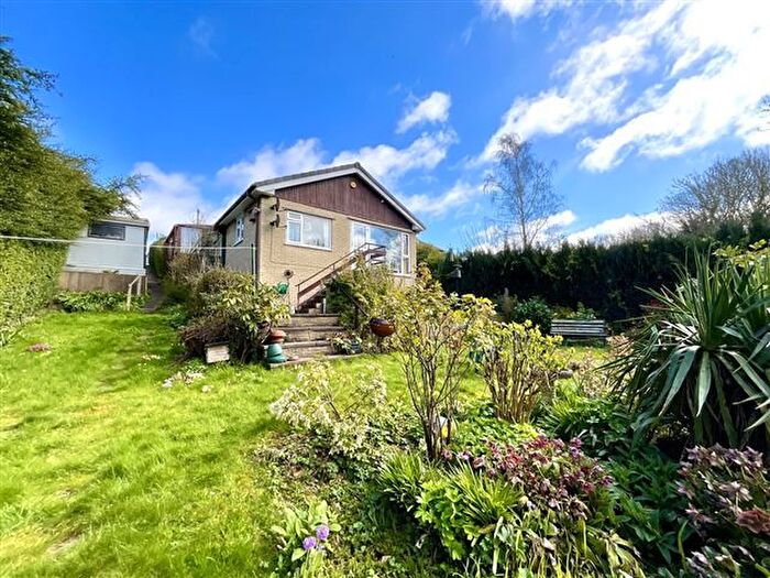 2 Bedroom Bungalow For Sale In Gleadless Road, Sheffield, S12