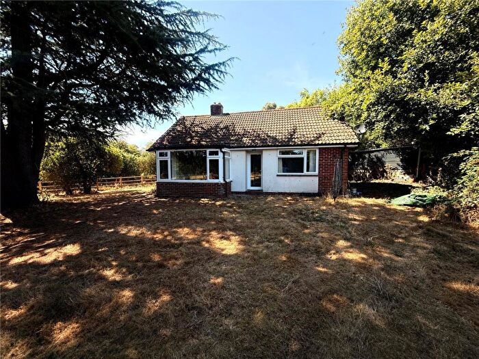 2 Bedroom Bungalow To Rent In Salisbury Road, Sherfield English, Romsey, Hampshire, SO51