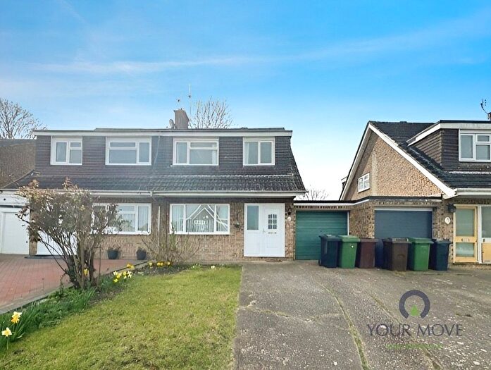 3 Bedroom Semi-Detached House To Rent In Chipstead Close, Maidstone, Kent, ME16