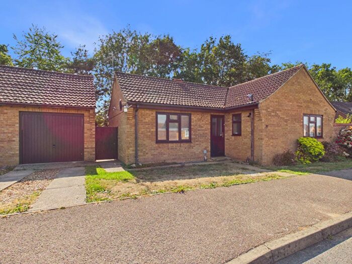 2 Bedroom Detached Bungalow For Sale In Richmond Road, Downham Market, PE38