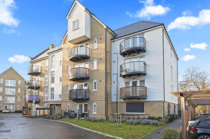 1 Bedroom Apartment For Sale In Gunpowder Road, Worcester Park, KT4